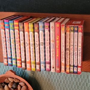 Diary of a Wimpy Kid LOT 17 Books